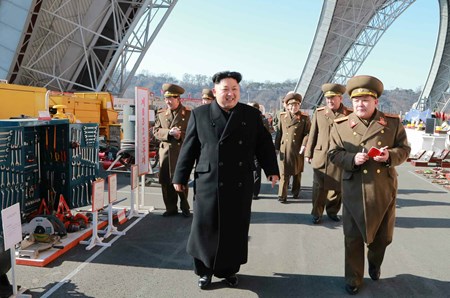 Ông Kim Jong-un và các tướng lĩnh Triều Tiên